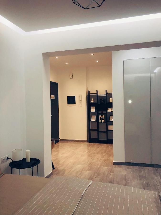 Beautiful Designer Apartment New Near Akropolis Athens Exterior photo