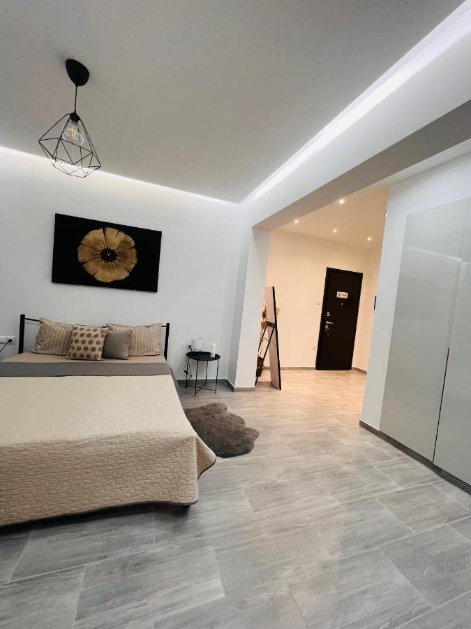 Beautiful Designer Apartment New Near Akropolis Athens Exterior photo